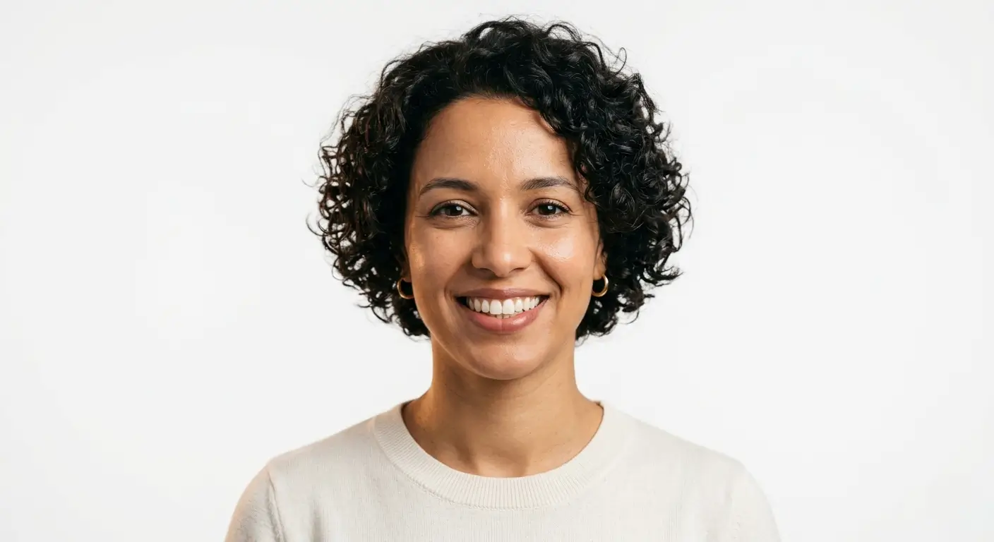 Patiente souriante au Centre Dentaire Multidisciplinaire El Jadida, Casablanca